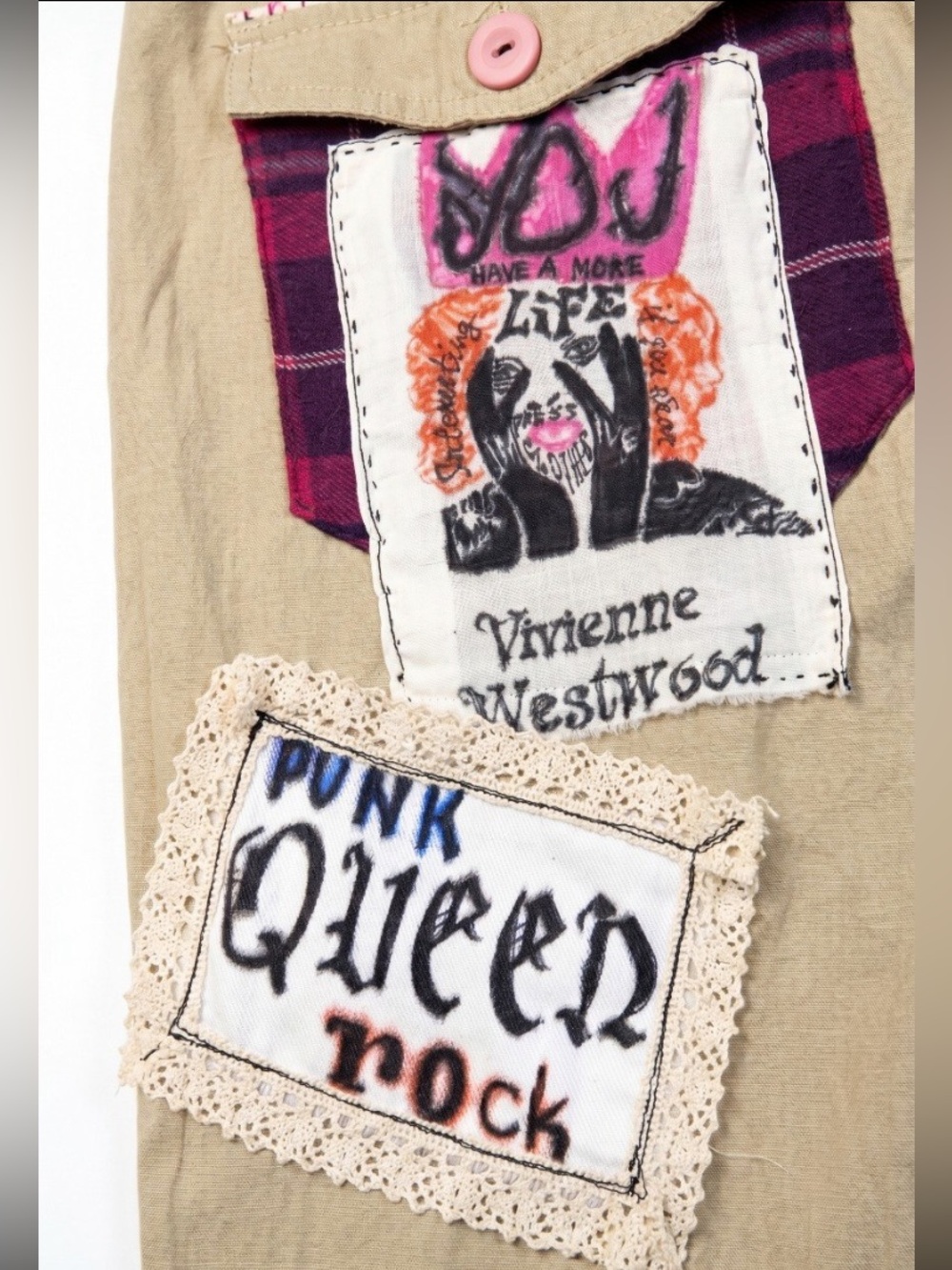 “London calling “ Pants with appliqué and patches - Picture 7 of 16